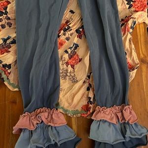 Ruffle leggings size 6